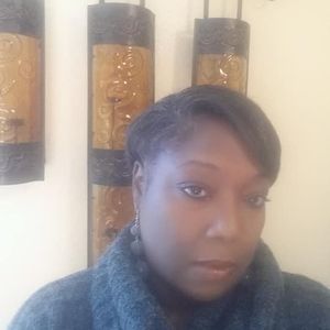 Meet your Posher, Delisa